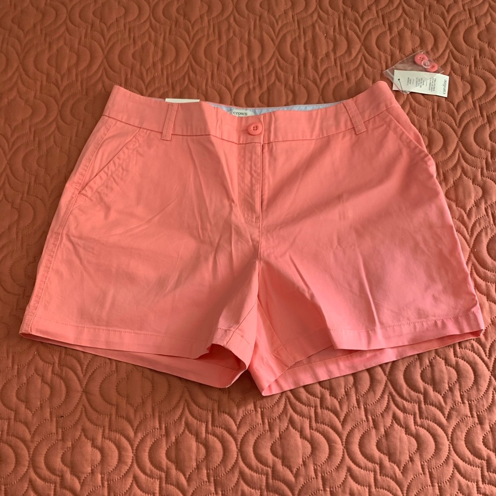 CROWN & IVY Caroline Shorts Size 8